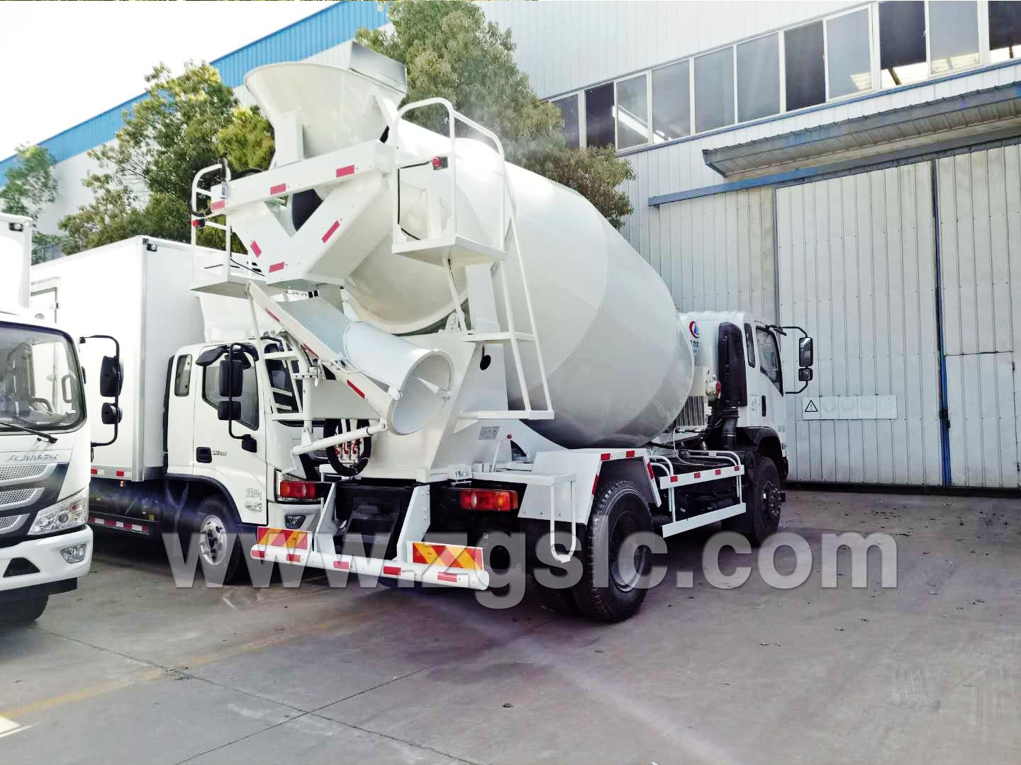 東風(fēng)Z16混凝土攪拌運(yùn)輸車（國(guó)五）